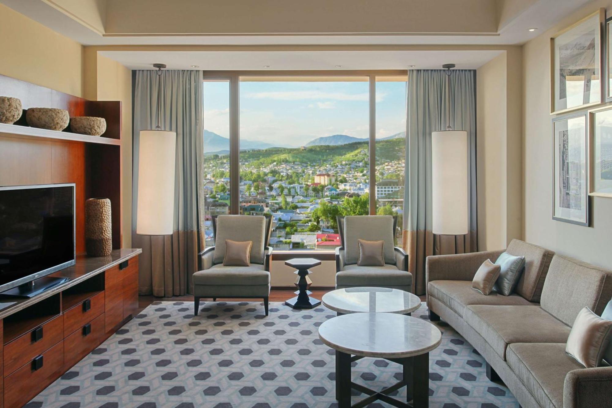 Hilton Dusanbe Kültér fotó